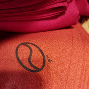 豆熊風呂敷 70cm x 70cm オレンジ色